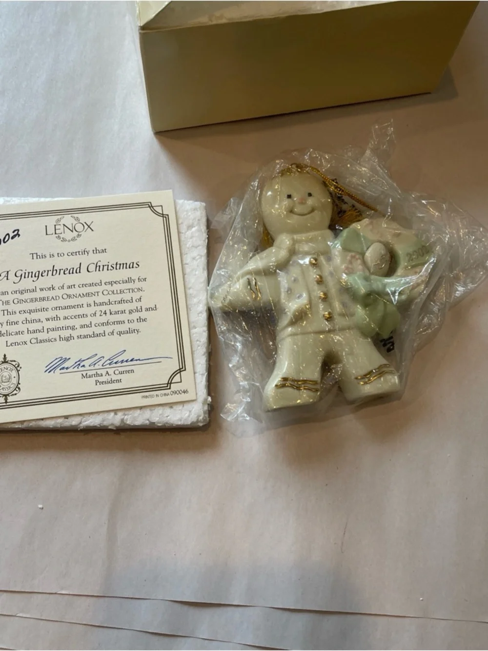 2002 Lennox Ornament w/Box GINGERBREAD CHRISTMAS CHURCH SALE